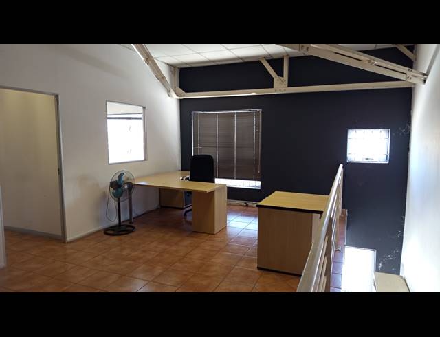 486M² WAREHOUSE TO LET IN MAITLAND